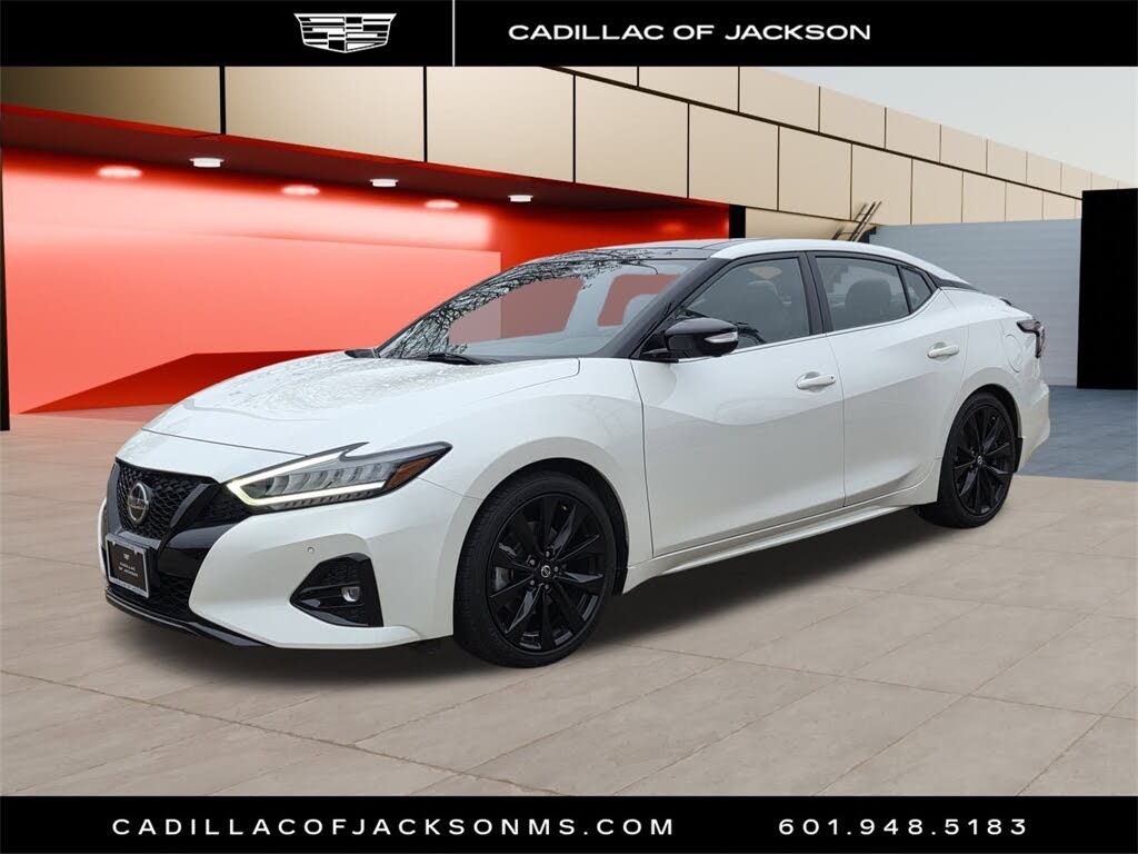 2022 Nissan Maxima SR FWD