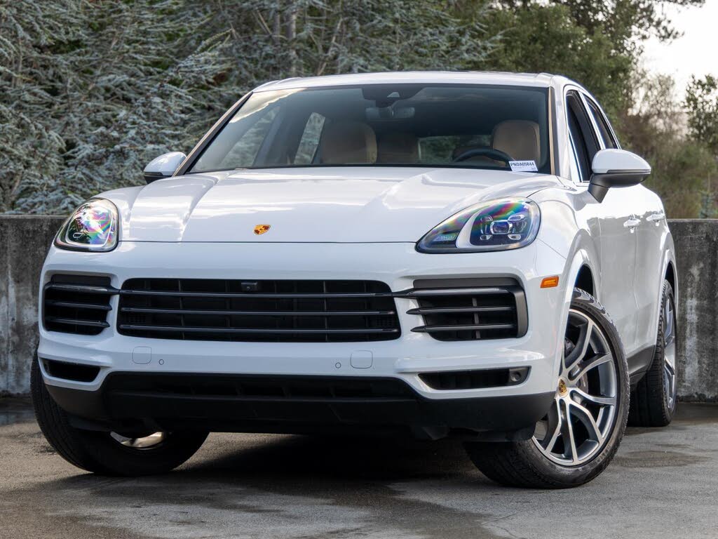 2022 Porsche Cayenne Platinum Edition AWD