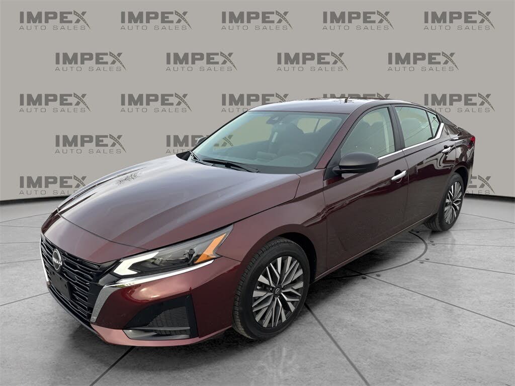 2024 Nissan Altima 2.5 SV AWD