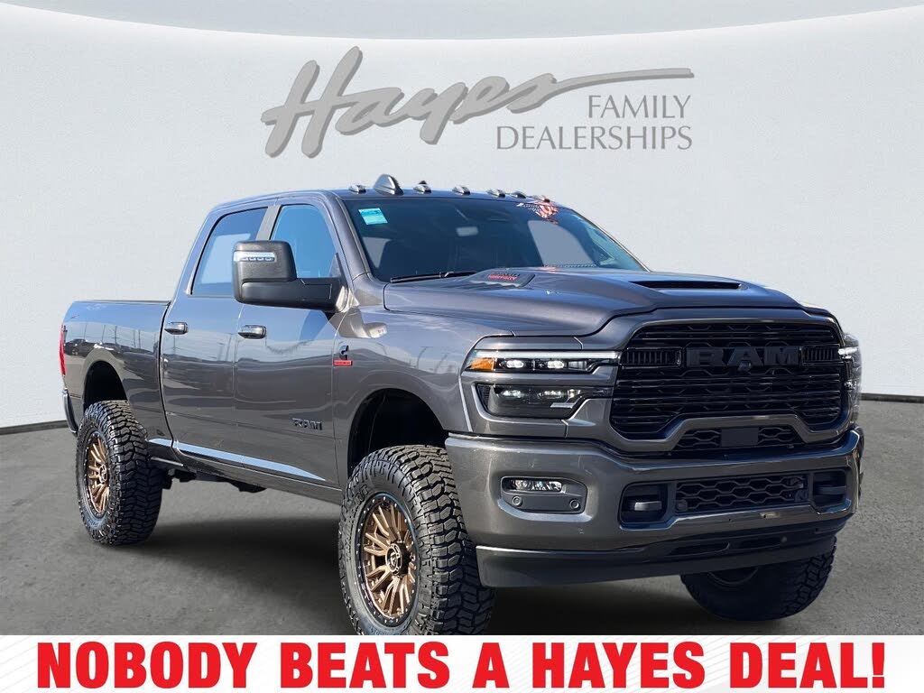 2025 RAM 2500 Laramie Crew Cab 4WD