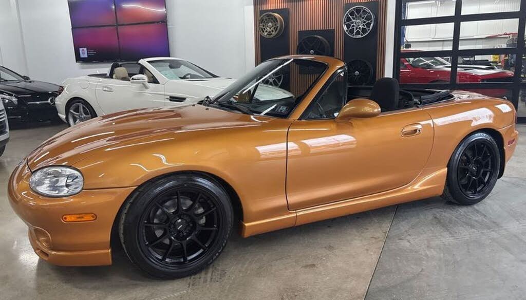 2000 Mazda MX-5 Miata