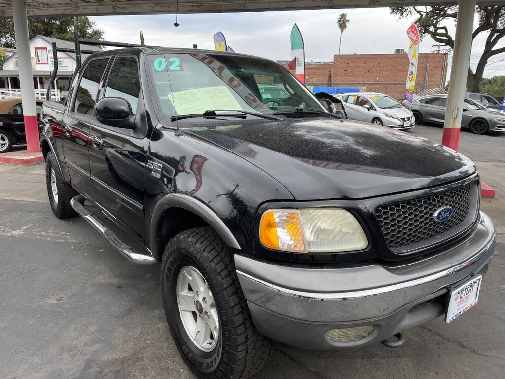 2002 Ford F-150 XLT Crew Cab 4WD SB