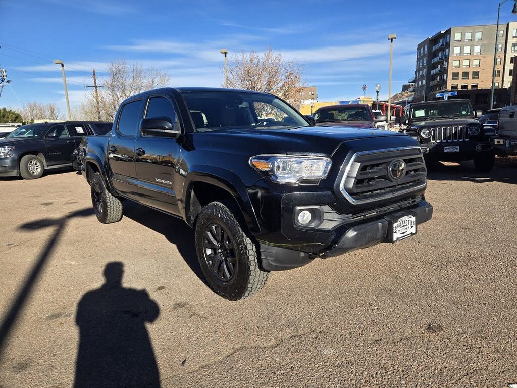 2022 Toyota Tacoma SR5 V6 Double Cab 4WD