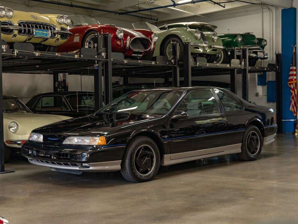 1990 Ford Thunderbird Super Coupe RWD