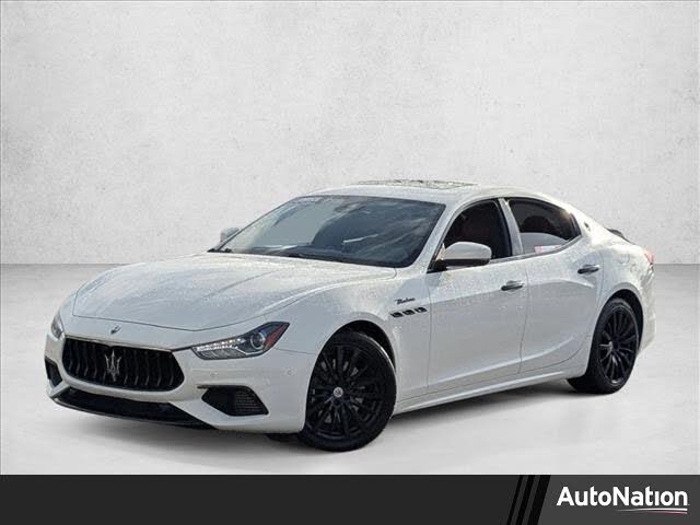2022 Maserati Ghibli Modena Q4 AWD