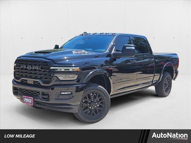 2025 RAM 2500 Limited Crew Cab 4WD