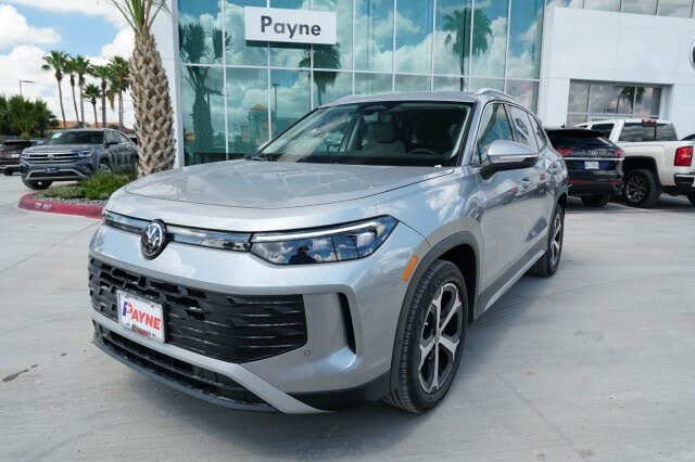 2025 Volkswagen Tiguan SE FWD