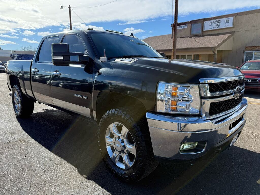 2011 Chevrolet Silverado 2500HD LTZ Crew Cab 4WD