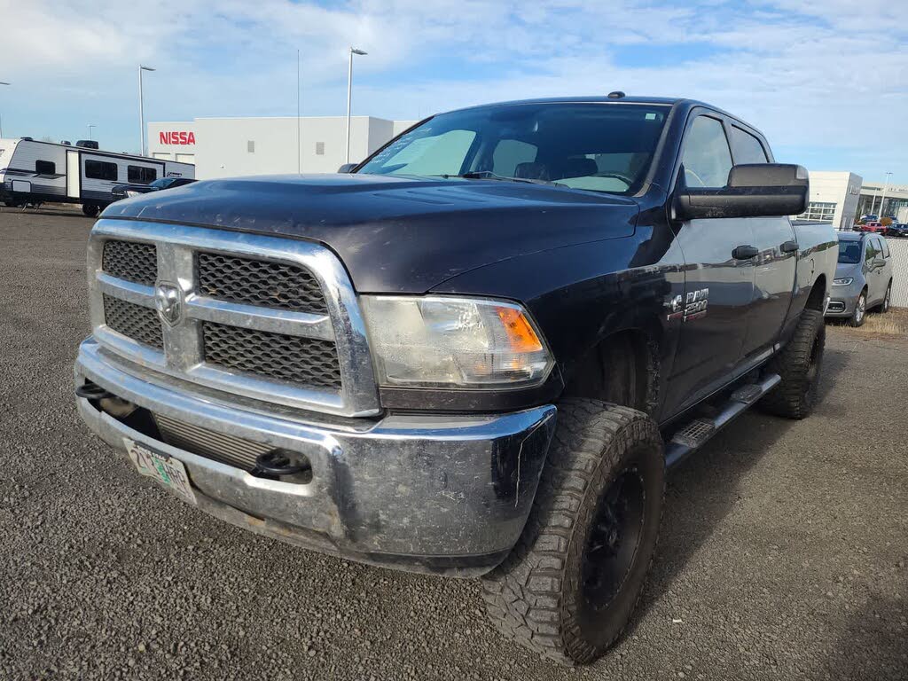 2015 RAM 2500 Tradesman Crew Cab 4WD