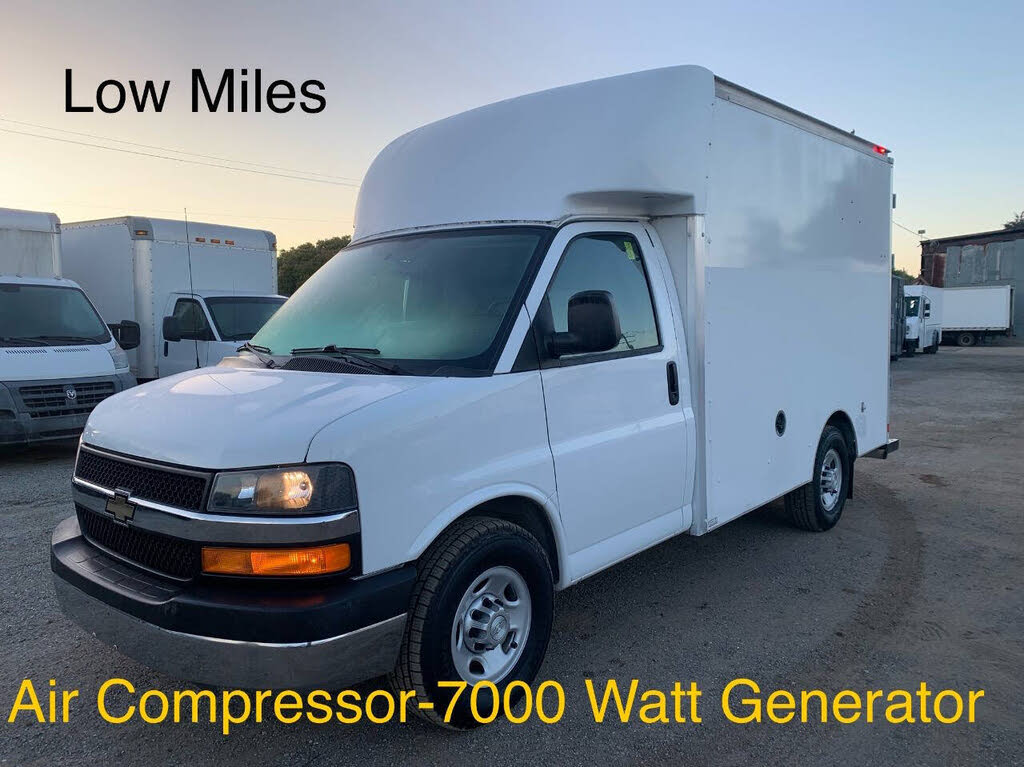 2016 Chevrolet Express Chassis 3500 139 Cutaway with 1WT RWD