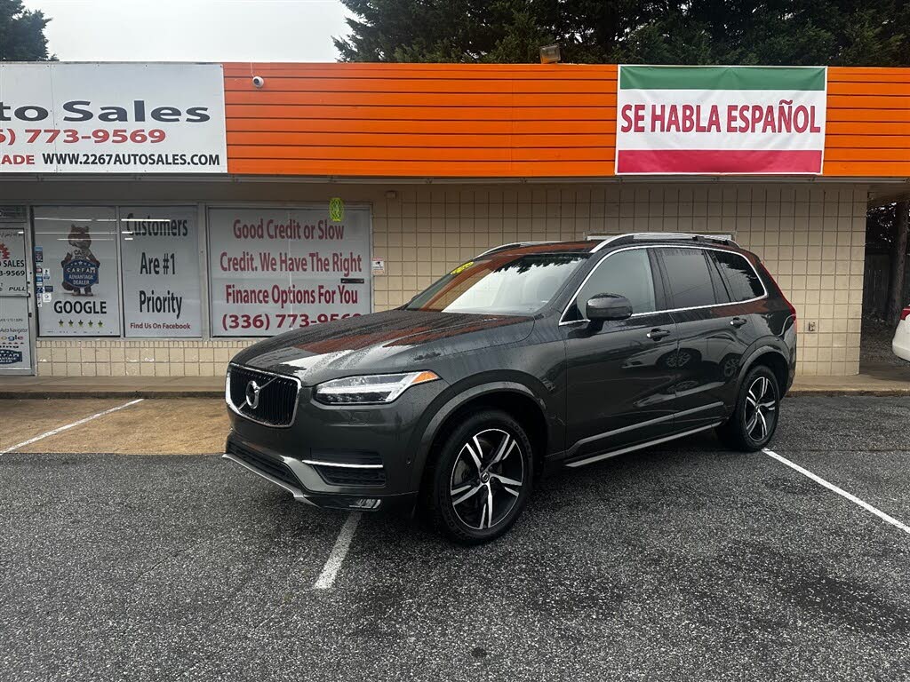 2018 Volvo XC90 T6 Momentum AWD