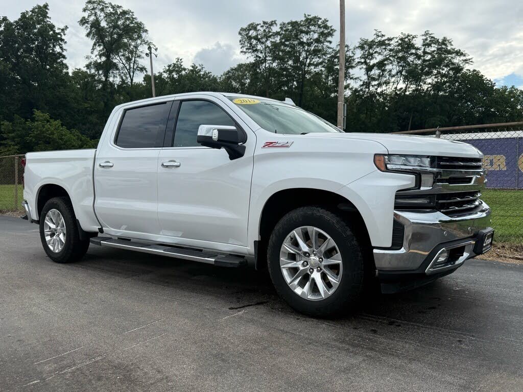 2019 Chevrolet Silverado 1500 LTZ Crew Cab 4WD