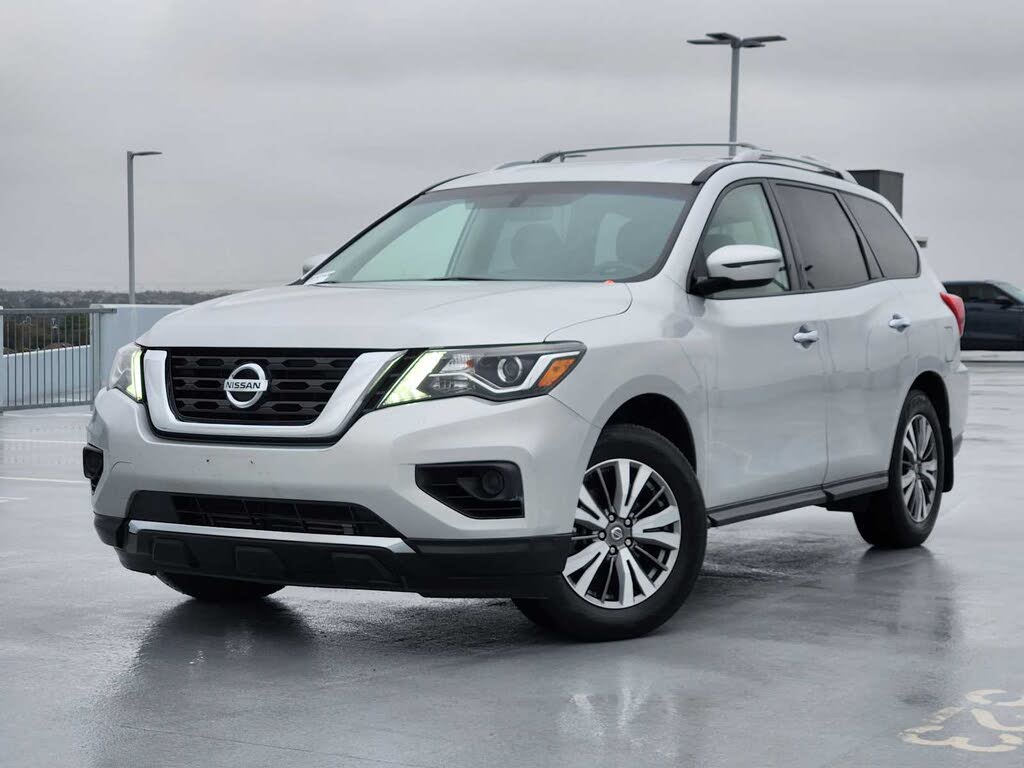 2019 Nissan Pathfinder S FWD