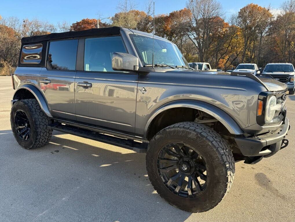 2021 Ford Bronco Outer Banks Advanced 4-Door 4WD