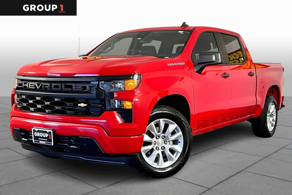 2022 Chevrolet Silverado 1500 Custom Crew Cab RWD