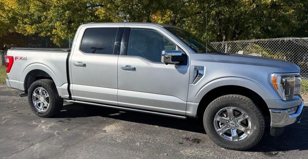 2022 Ford F-150 Lariat SuperCrew 4WD