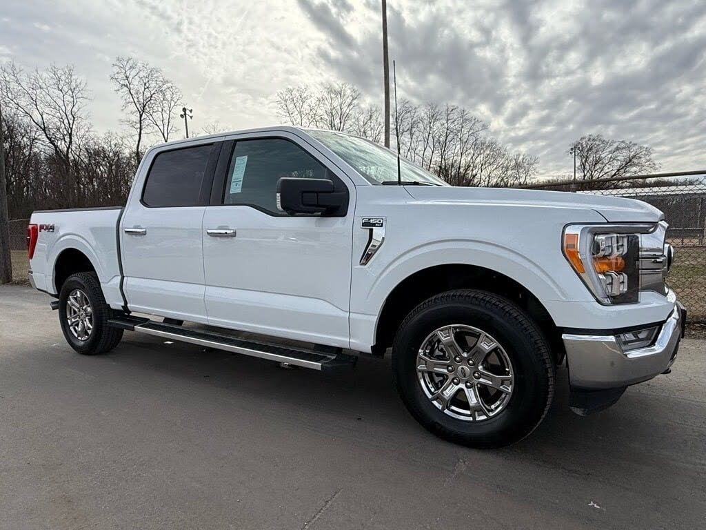 2023 Ford F-150 XLT SuperCrew 4WD