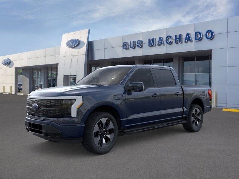 2023 Ford F-150 Lightning Platinum SuperCrew AWD