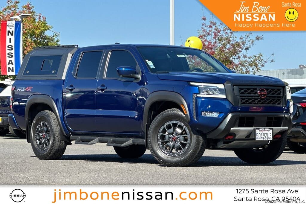 2023 Nissan Frontier PRO-4X Crew Cab 4WD