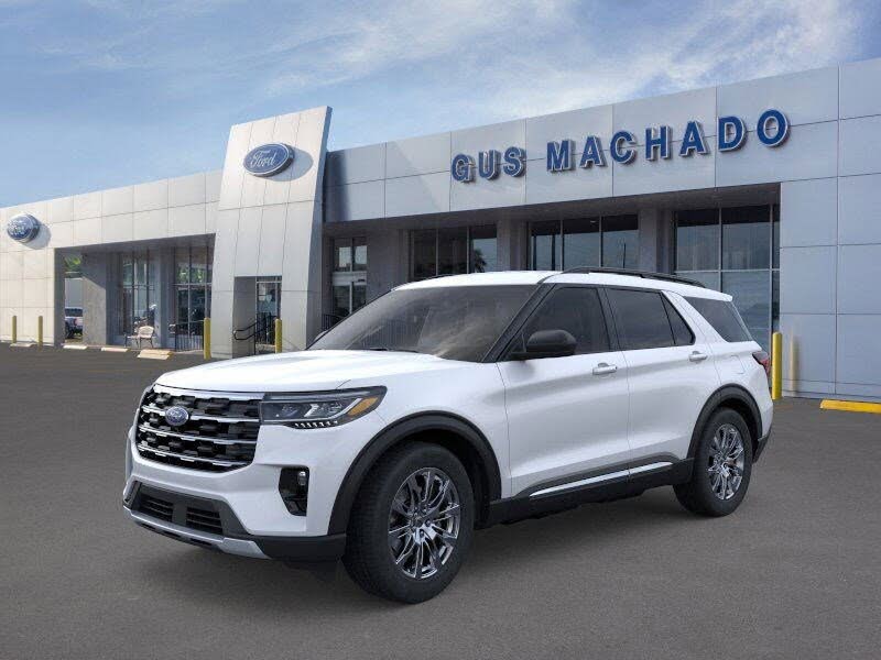 2025 Ford Explorer Active AWD