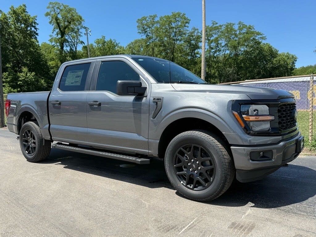 2025 Ford F-150 STX 4dr SuperCrew 4WD