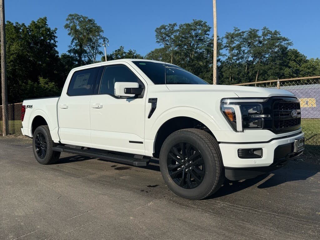 2025 Ford F-150 Lariat SuperCrew 4WD