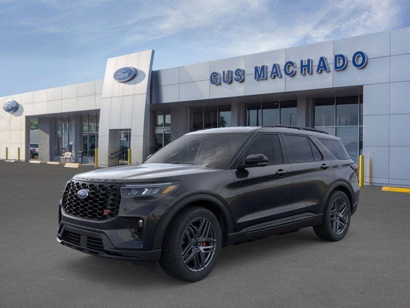 2026 Ford Explorer ST RWD