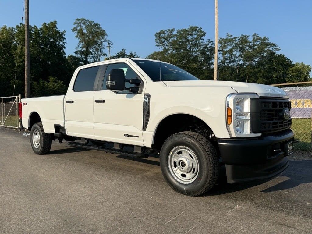 2026 Ford F-250 Super Duty XL Crew Cab 4WD