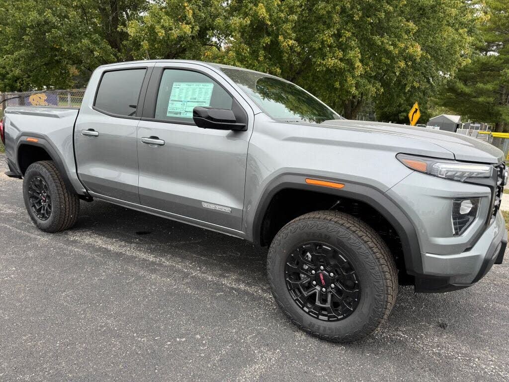 2026 GMC Canyon Elevation Crew Cab 4WD
