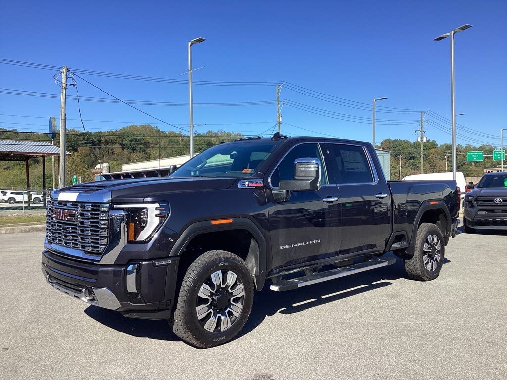 2026 GMC Sierra 2500HD Denali Crew Cab 4WD