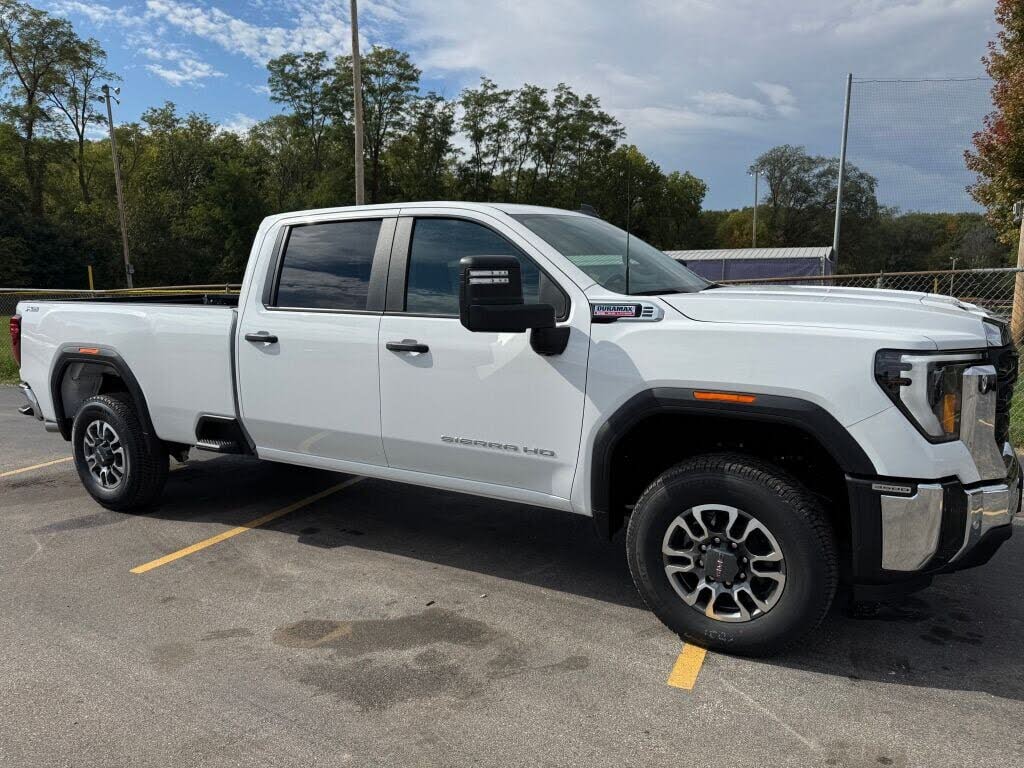 2026 GMC Sierra 3500HD Pro Crew Cab 4WD