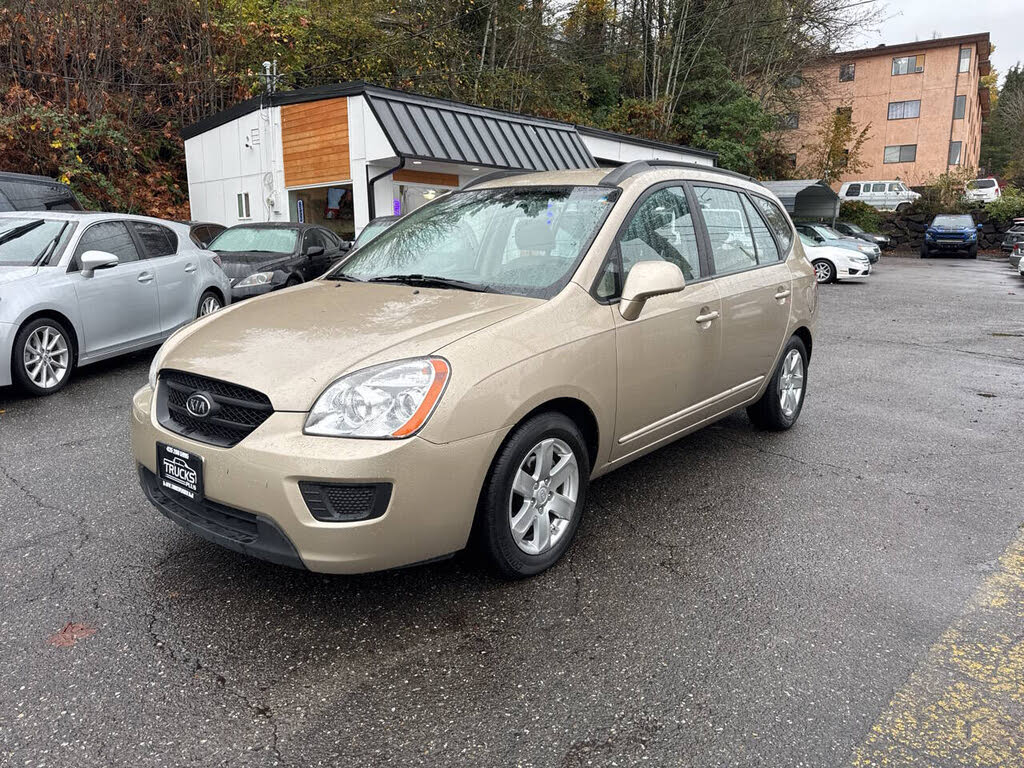 2008 Kia Rondo LX