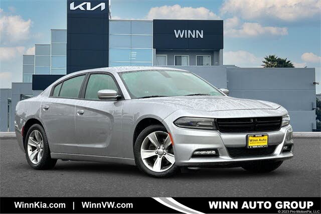 2016 Dodge Charger SXT RWD
