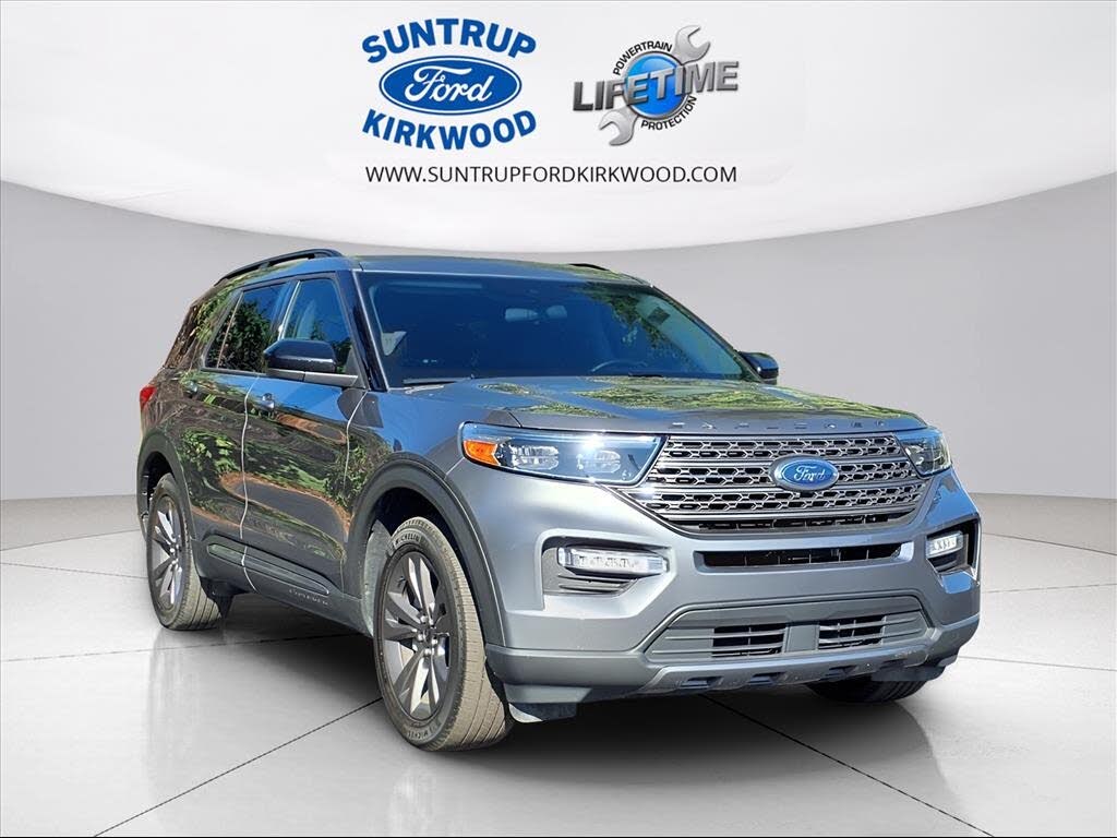2022 Ford Explorer XLT AWD