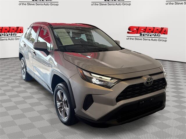 2024 Toyota RAV4 XLE FWD