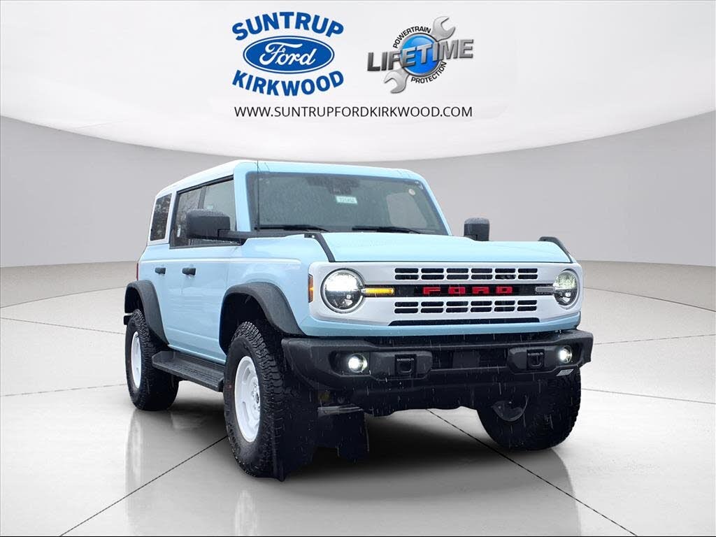 2025 Ford Bronco Heritage Edition 4-Door 4WD