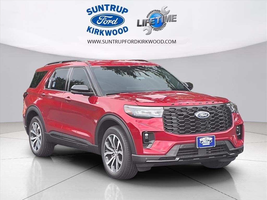 2025 Ford Explorer ST-Line AWD