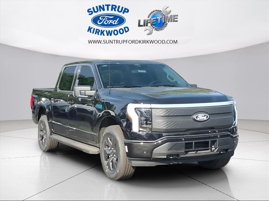 2025 Ford F-150 Lightning Flash SuperCrew AWD
