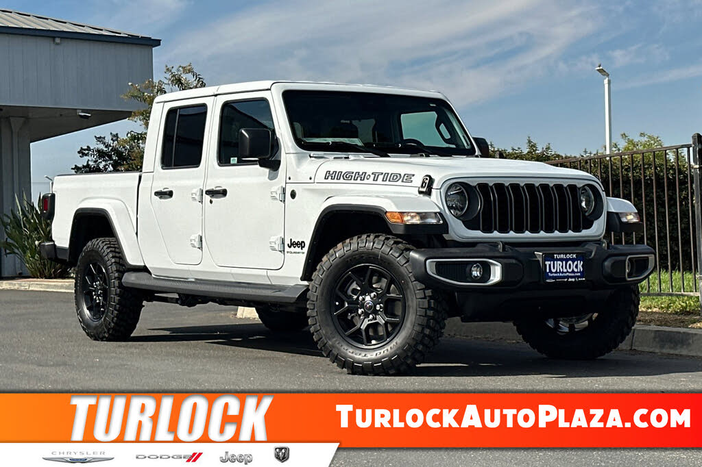 2025 Jeep Gladiator High Tide Crew Cab 4WD