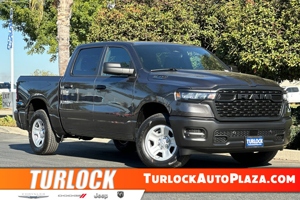 2025 RAM 1500 Tradesman Crew Cab 4WD