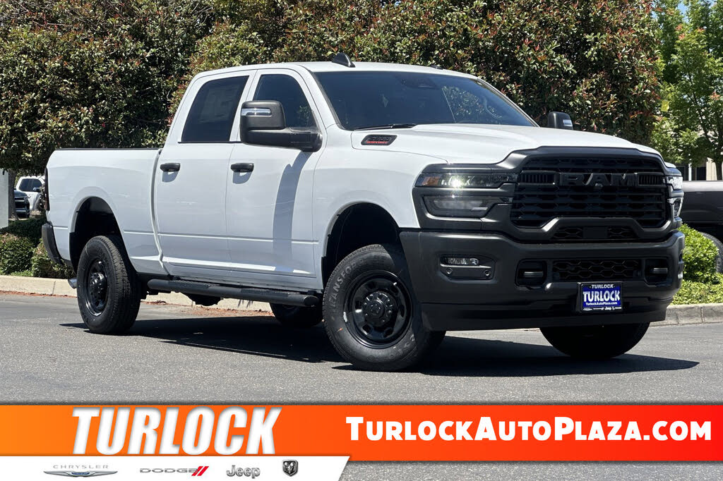 2025 RAM 2500 Tradesman Crew Cab 4WD