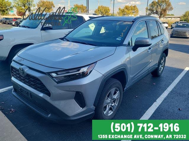 2025 Toyota RAV4 XLE FWD