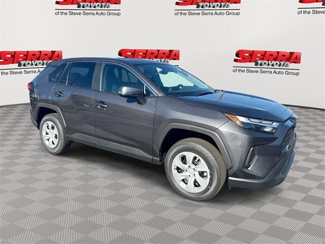 2025 Toyota RAV4 LE FWD