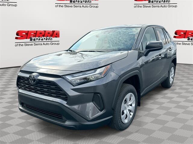 2025 Toyota RAV4 LE FWD
