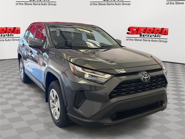 2025 Toyota RAV4 LE FWD