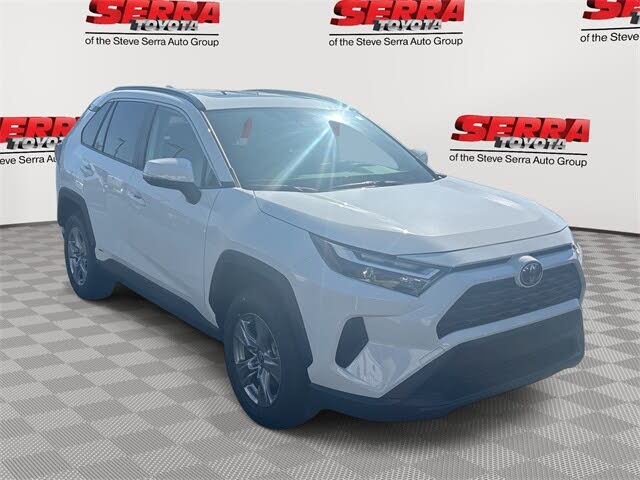 2025 Toyota RAV4 Hybrid XLE AWD