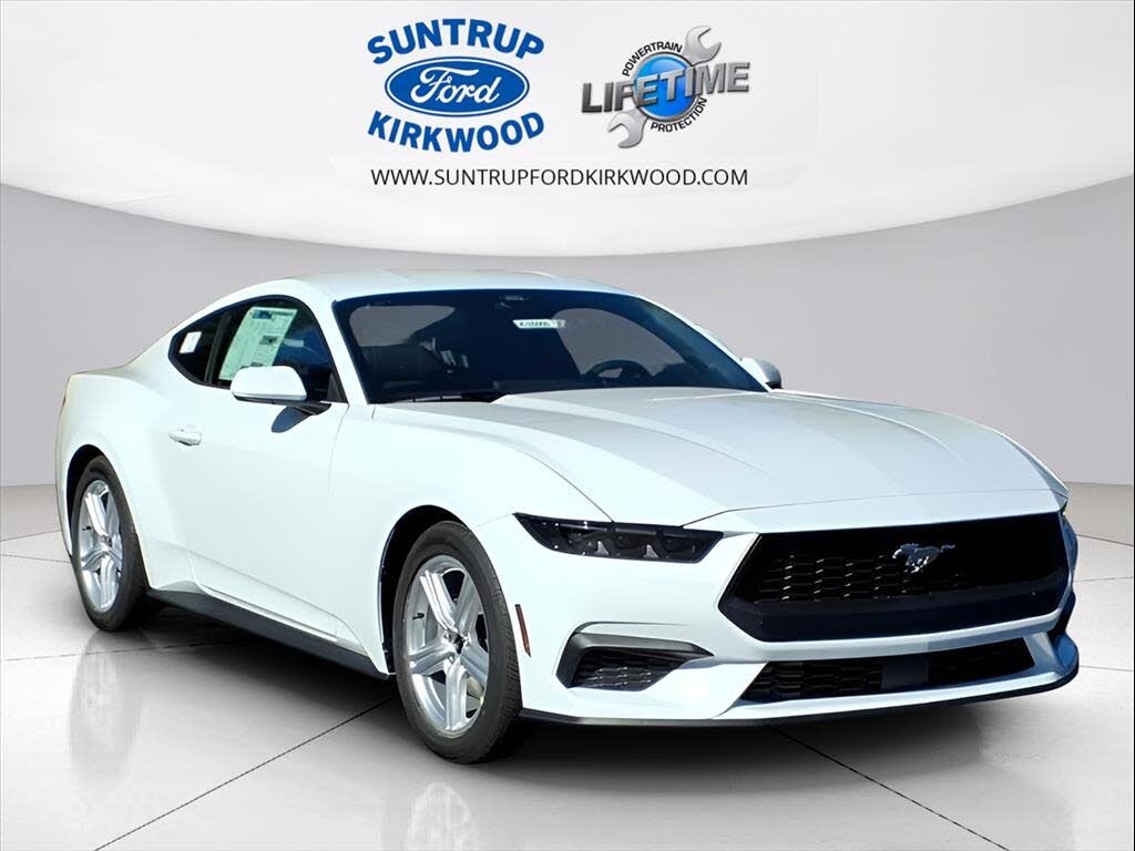 2026 Ford Mustang EcoBoost Fastback RWD