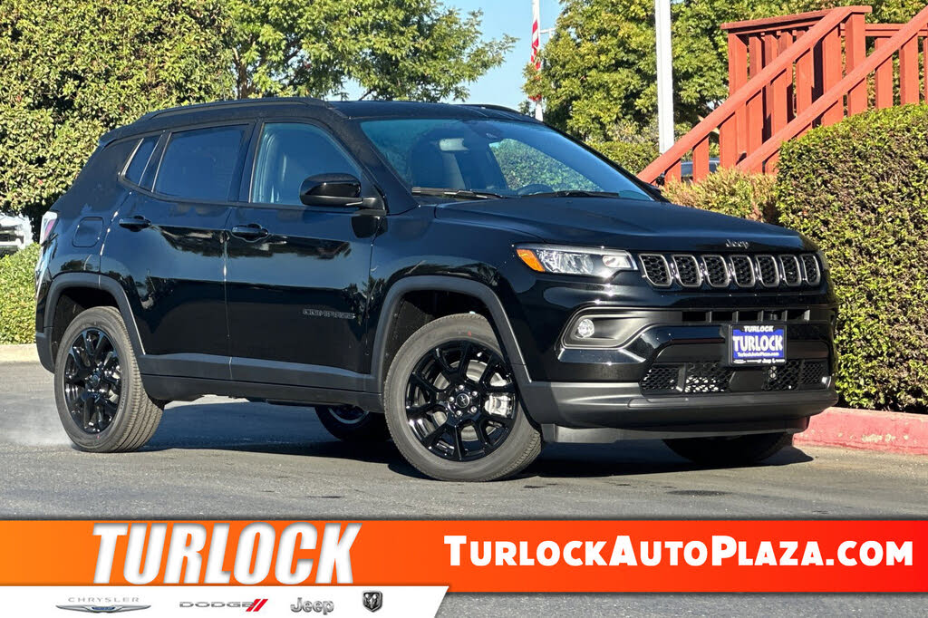 2026 Jeep Compass Latitude Altitude 4WD