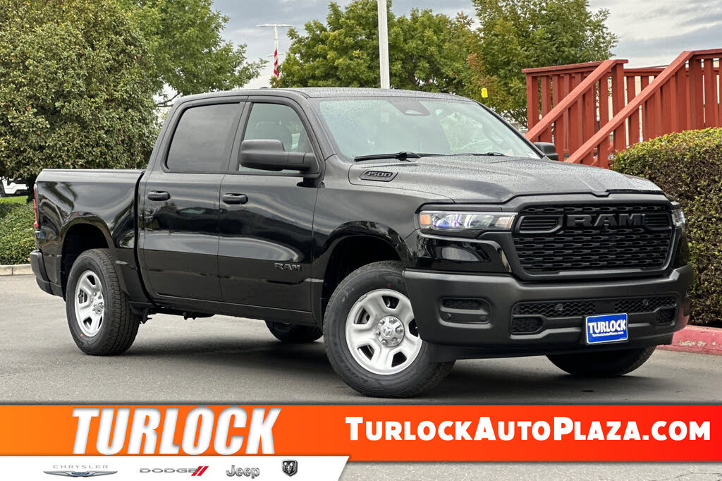 2026 RAM 1500 Tradesman Crew Cab 4WD