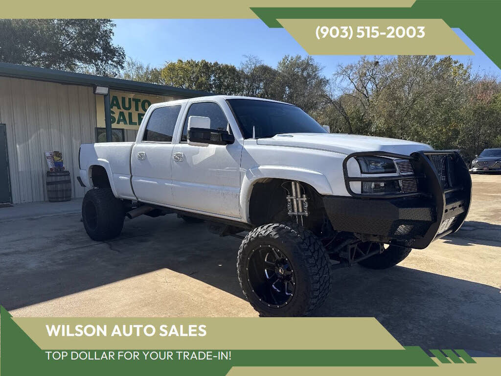 2005 Chevrolet Silverado 2500HD LT Crew Cab 4WD